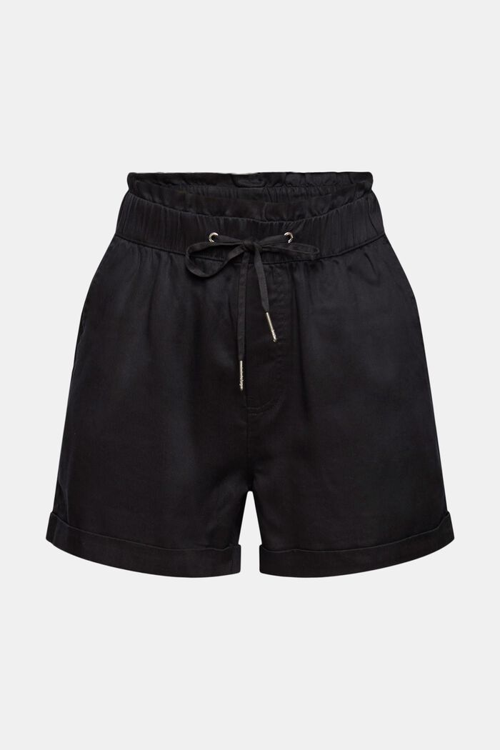 Made of TENCEL™: shorts with a drawstring waistband