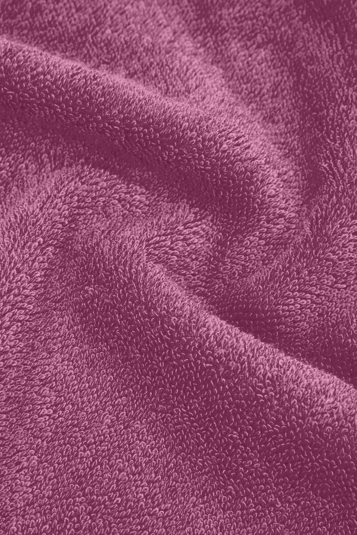 Containing TENCEL™: triple pack of terrycloth towels, BLACKBERRY, detail image number 1
