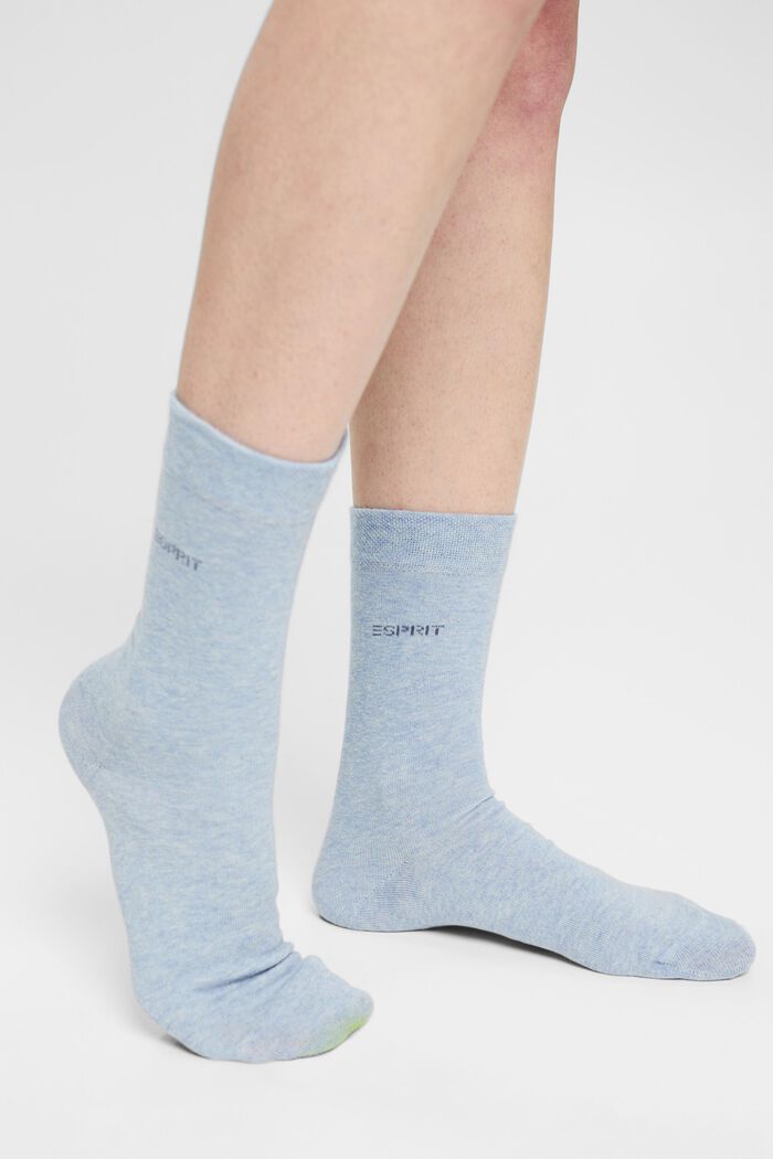 2-pack of socks with soft cuff