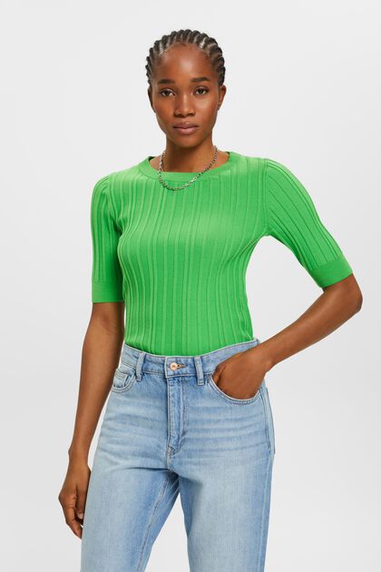 Short-sleeved ribbed sweater