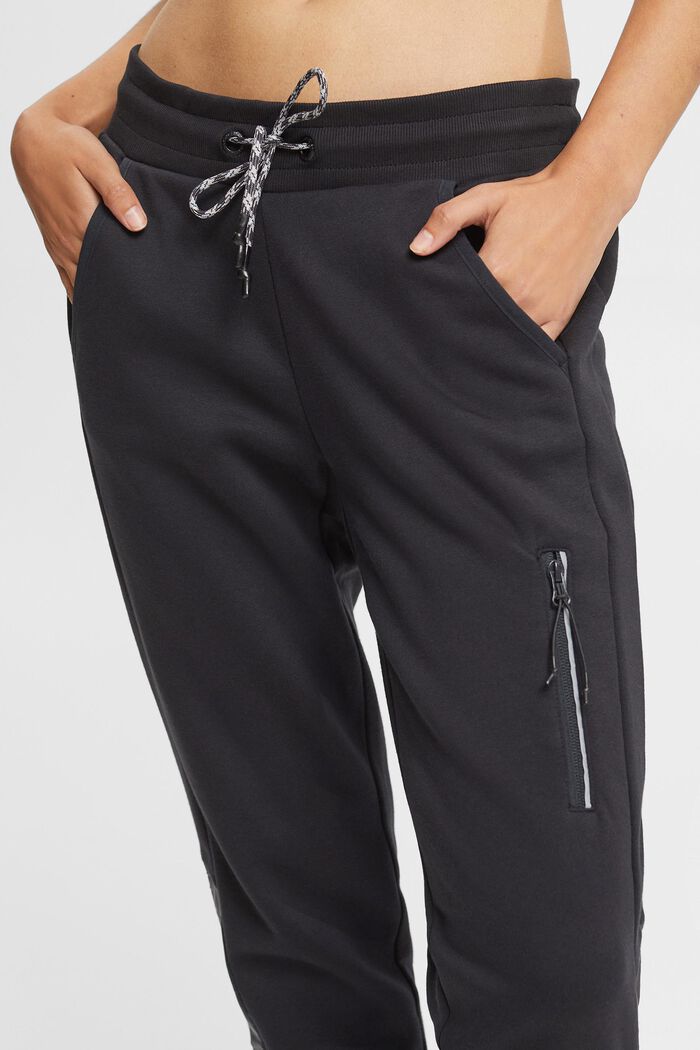 Sweatpants with leg pocket, BLACK, detail image number 0