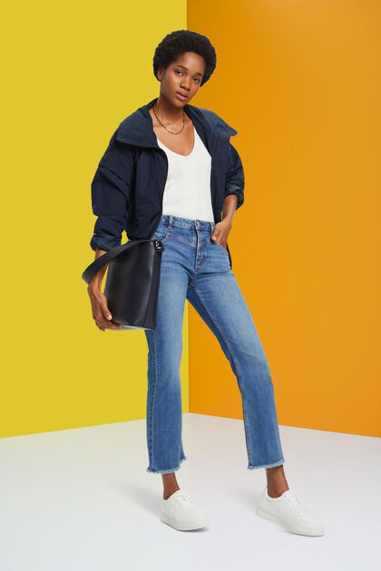 Cotton mid-rise jeans with a kick flare