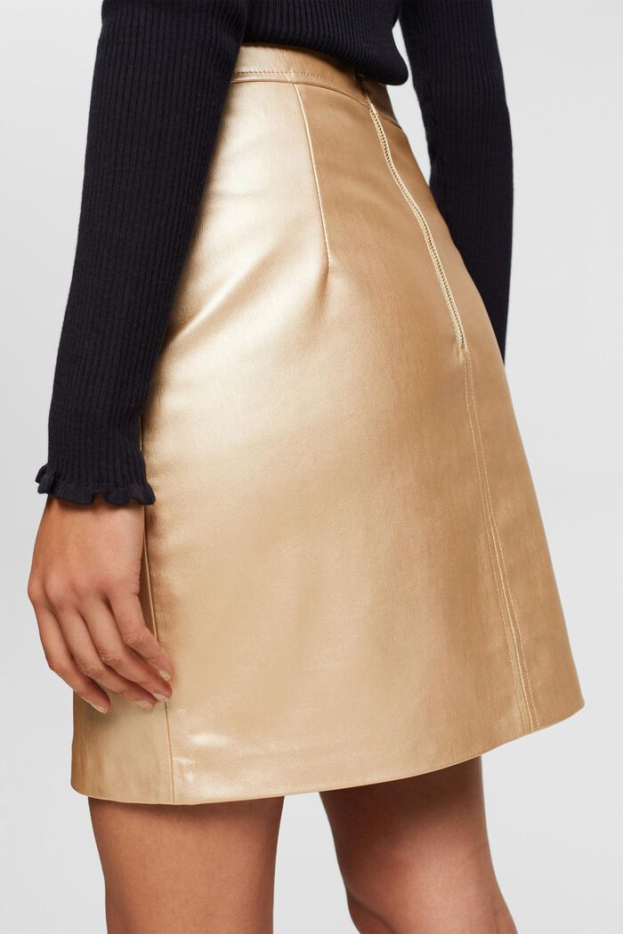 Shiny faux-leather mini skirt, GOLD, detail image number 4