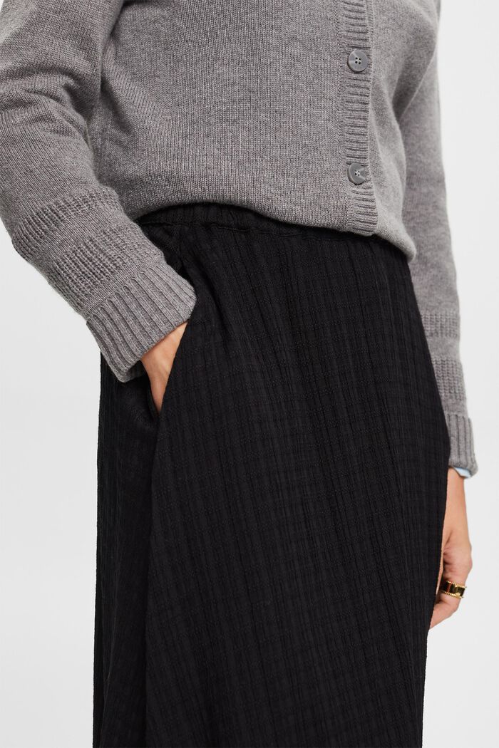 Crinkled Midi Skirt, BLACK, detail image number 1