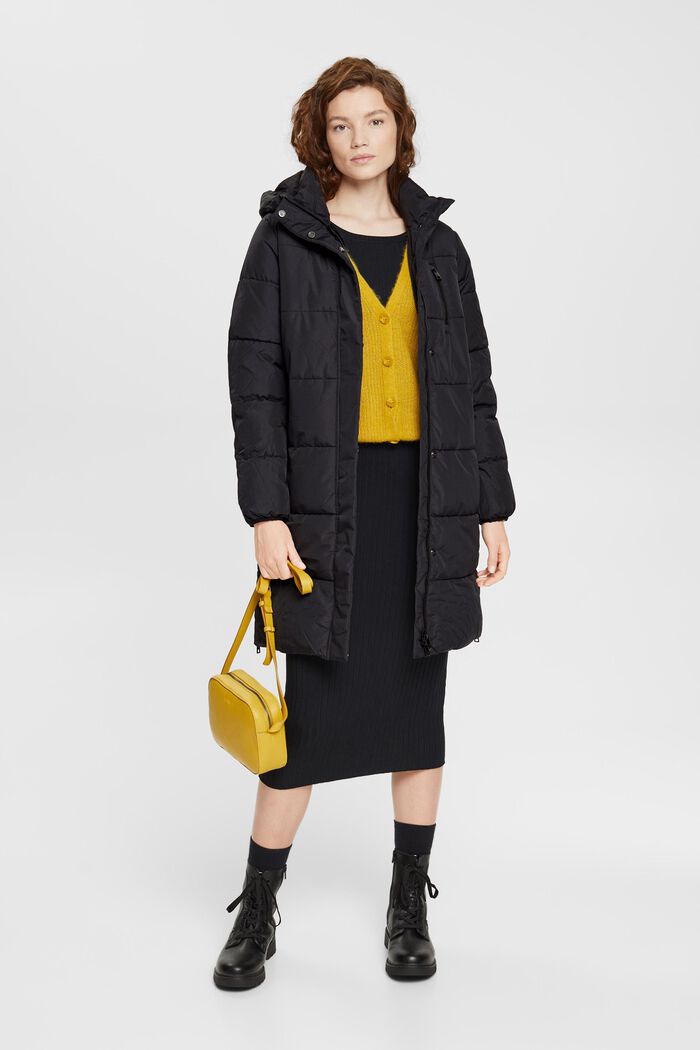 Quilted coat with zip pockets