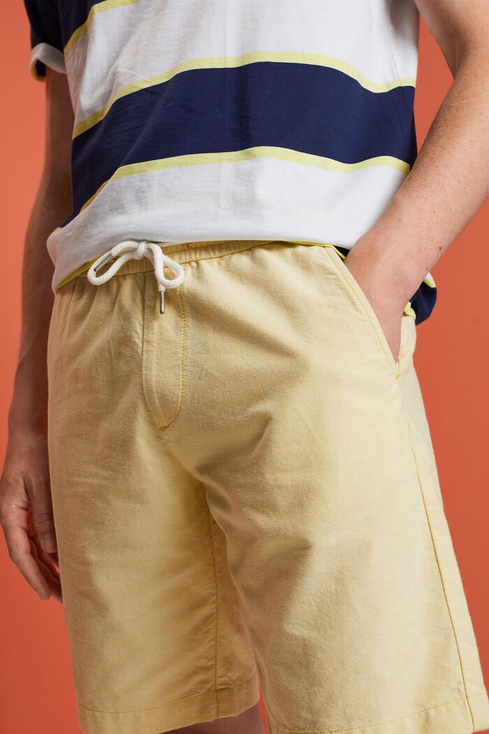 Pull-on twill shorts, 100% cotton, DUSTY YELLOW, detail image number 2