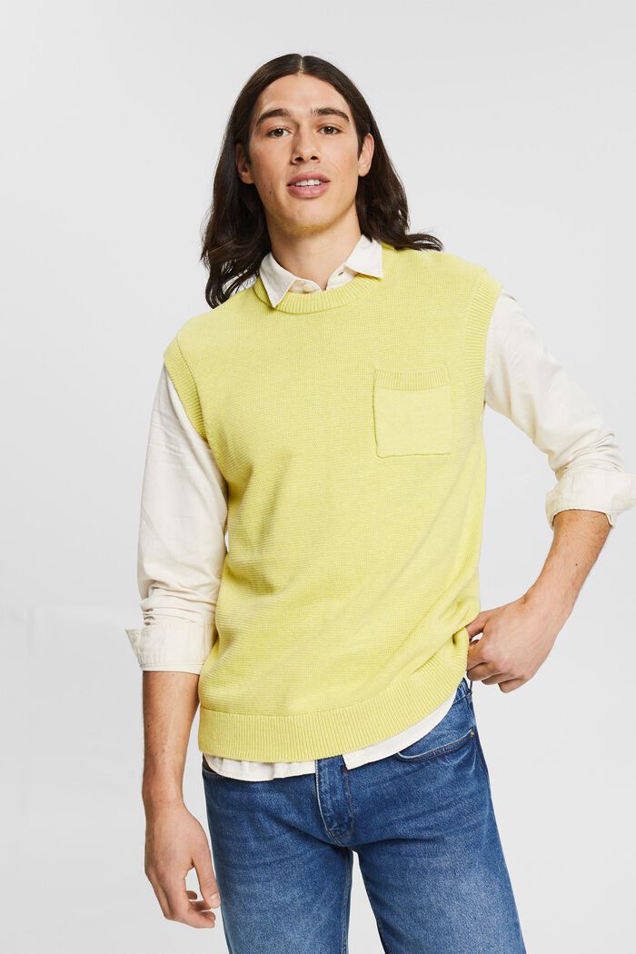 Sleeveless jumper with a breast pocket