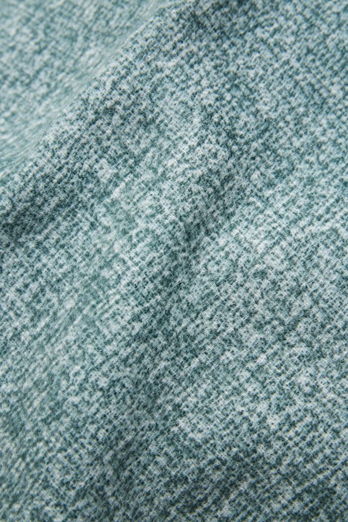 Throw with fringing, BREEZE, detail image number 1