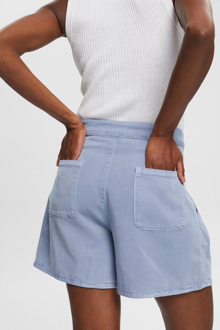 Shorts with waist pleats, LIGHT BLUE LAVENDER, detail image number 4