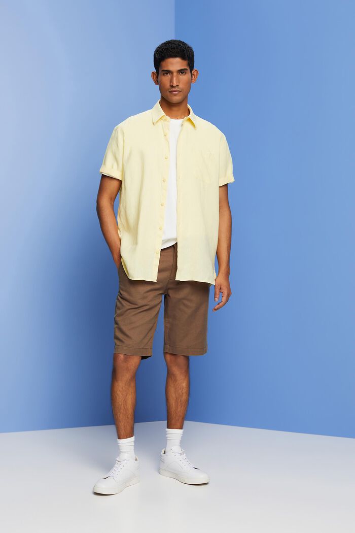 Linen short-sleeved shirt, LIGHT YELLOW, detail image number 1