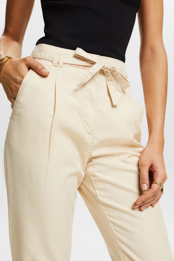 Belted Chino Pants, CREAM BEIGE, detail image number 4