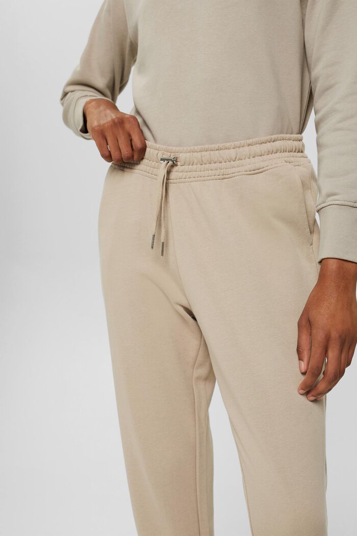 Tracksuit bottoms made of 100% cotton, LIGHT TAUPE, detail image number 0