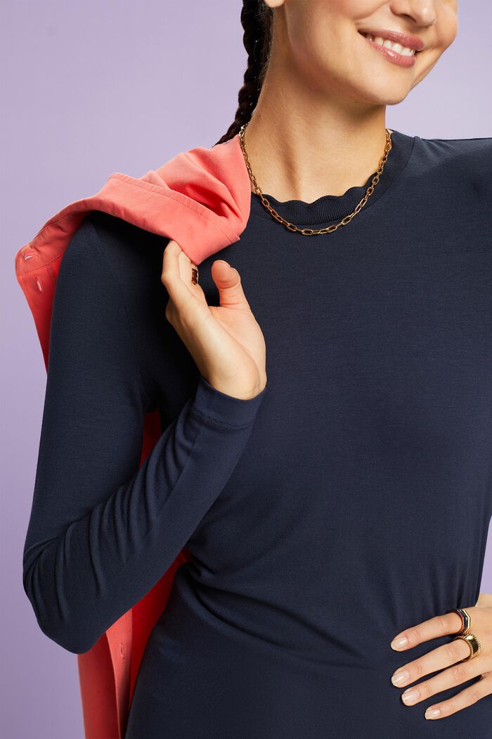 Scalloped Longsleeve Top, NAVY, detail image number 1