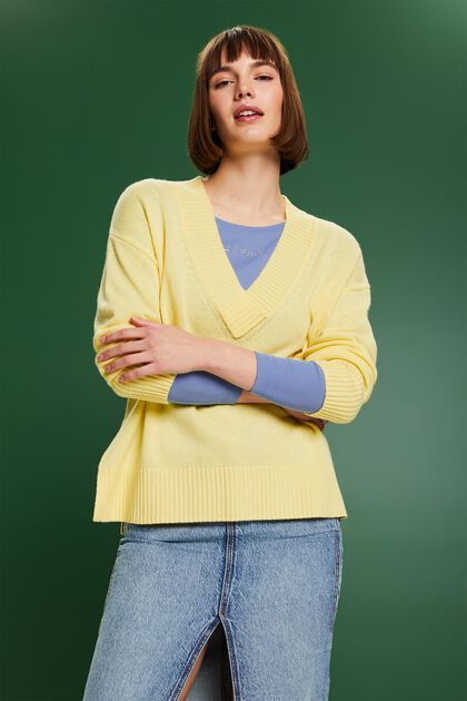V-Neck Wool-Cashmere Blend Sweater
