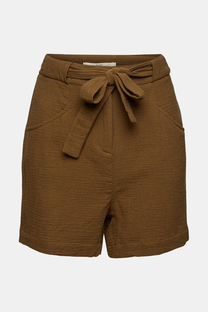 Shorts with a crinkle finish