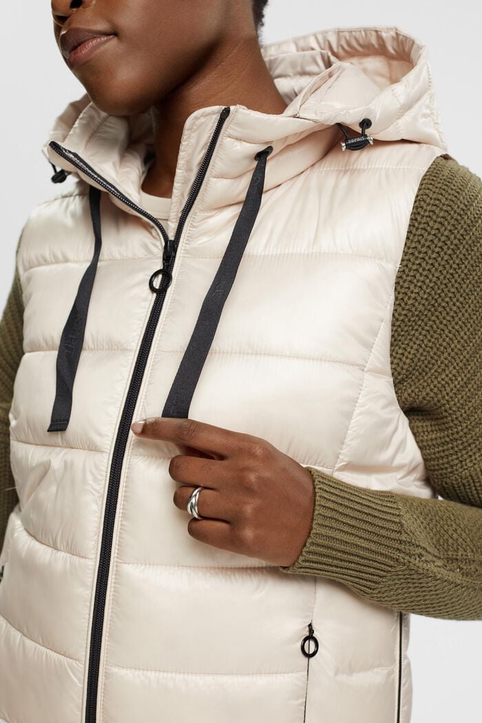 Hooded Quilted Shell Vest, CREAM BEIGE, detail image number 2