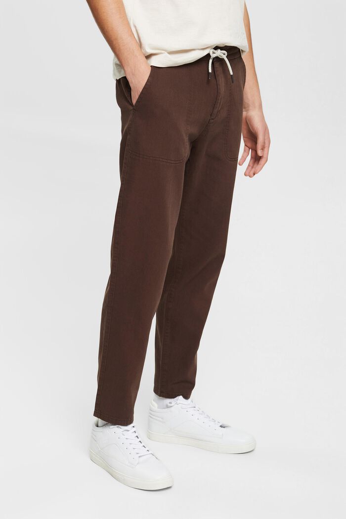 With linen: tracksuit bottoms