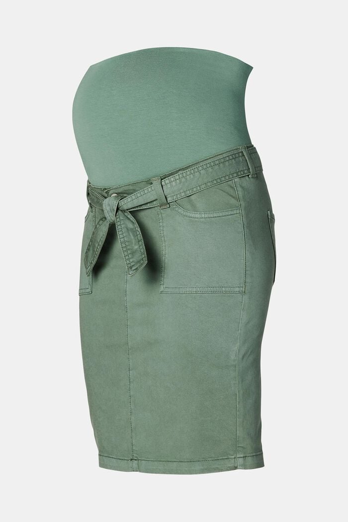 Utility skirt with an over-bump waistband