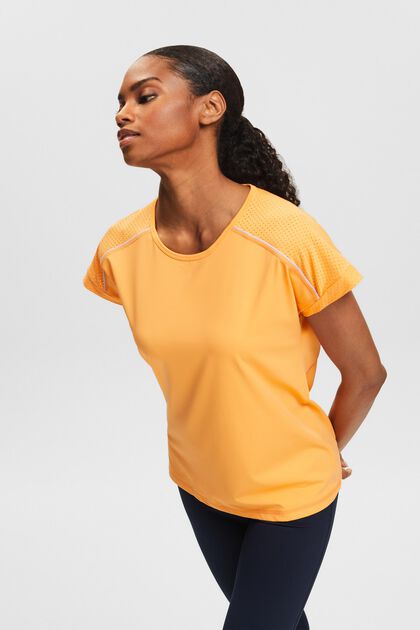 Shop sports T-shirts & long sleeve tops for women online