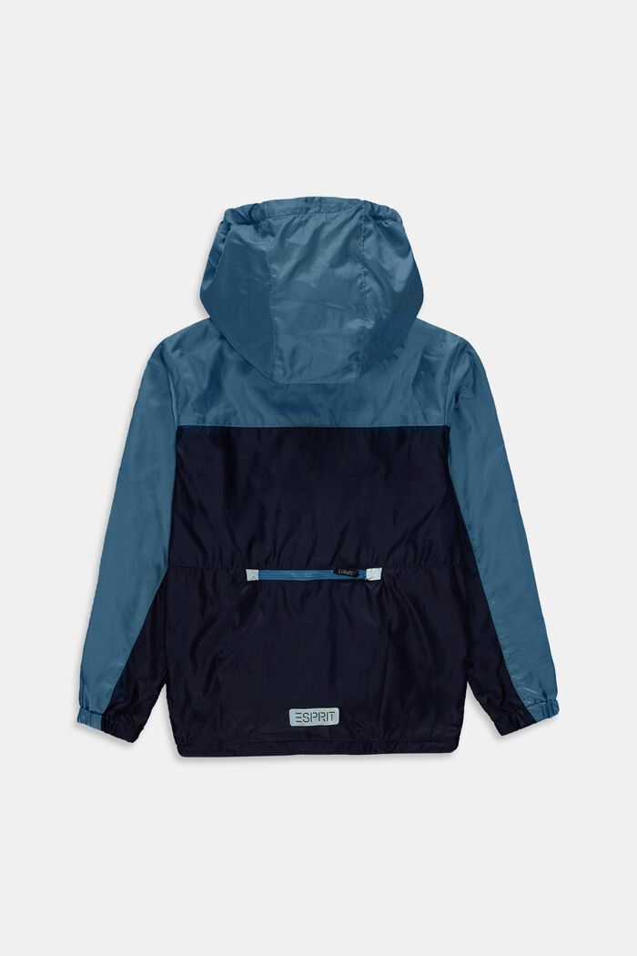 Lightweight transitional jacket with a hood