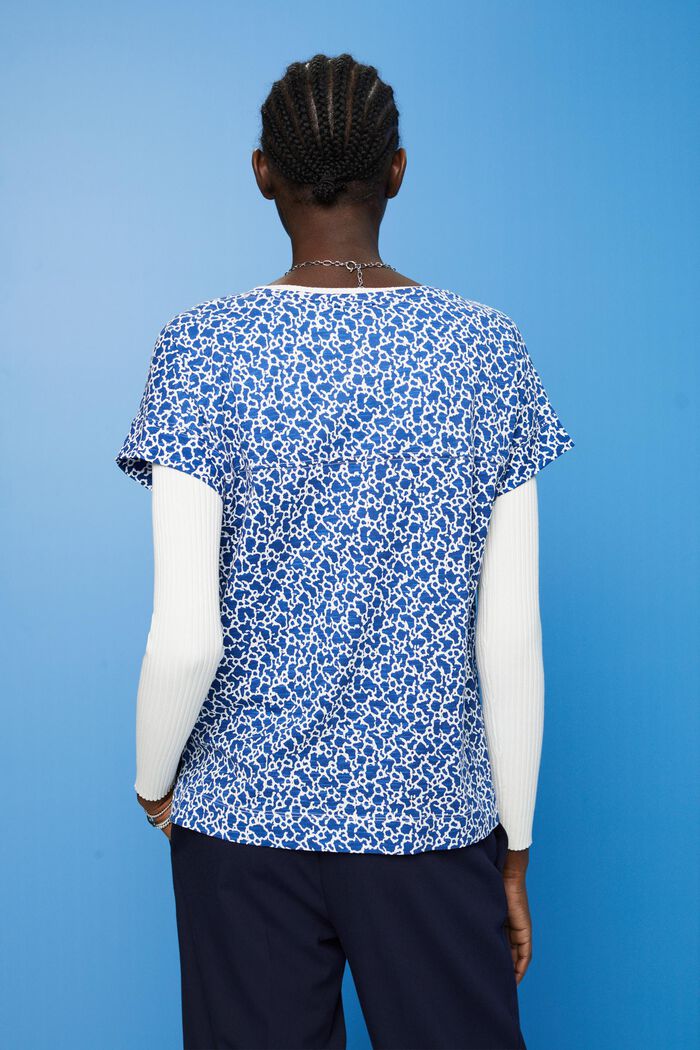 V-necked cotton t-shirt with all-over pattern, INK, detail image number 3