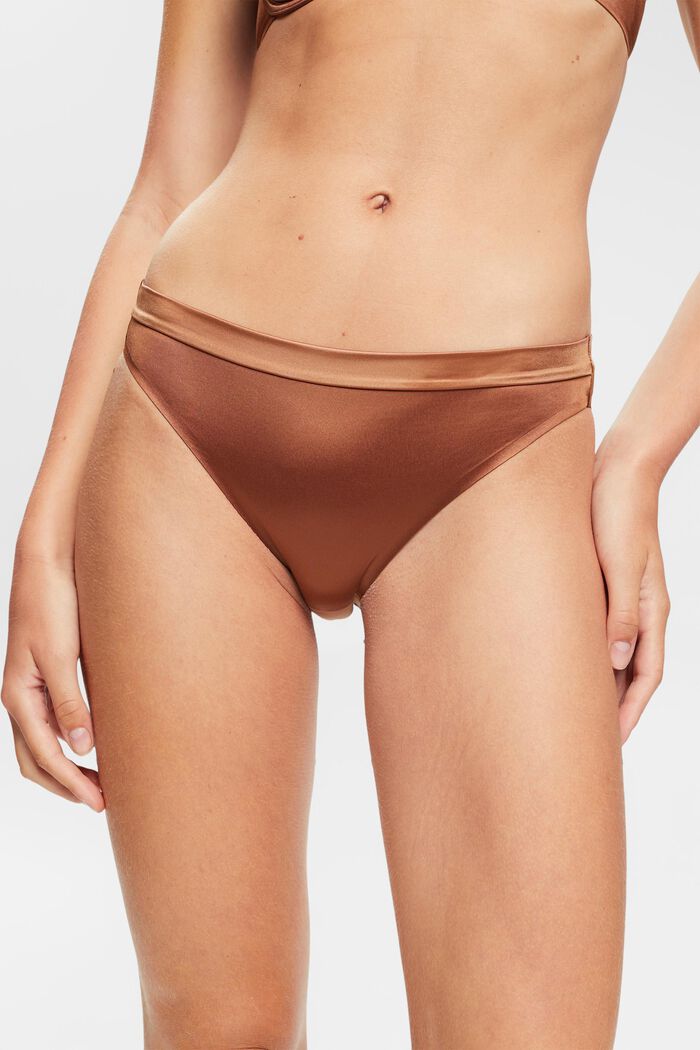 Hipster briefs with silky finish