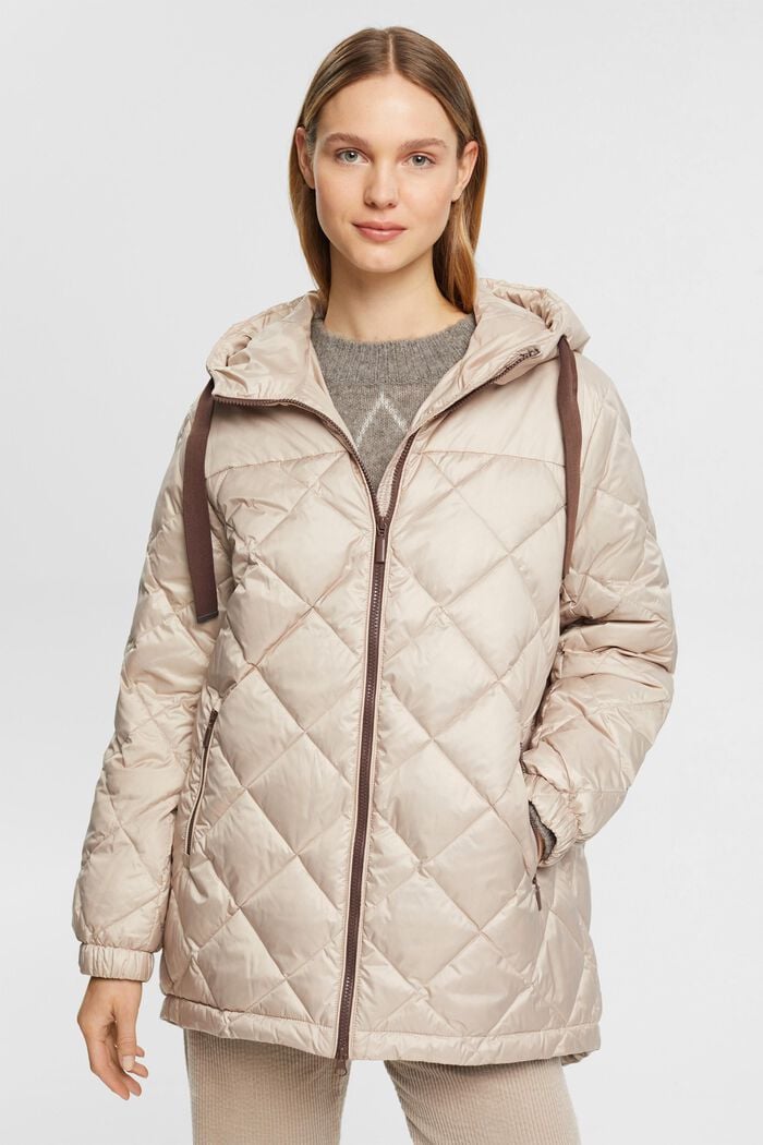 Quilted jacket with recycled down filling