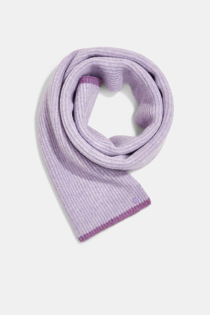Made of recycled material: scarf with contrasting stripes