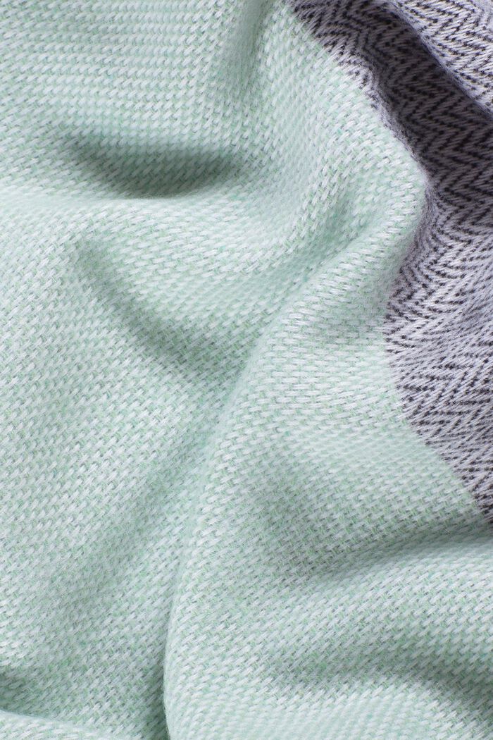 Made of recycled material: throw with a striped pattern, NEW MULTICOLOUR, detail image number 1