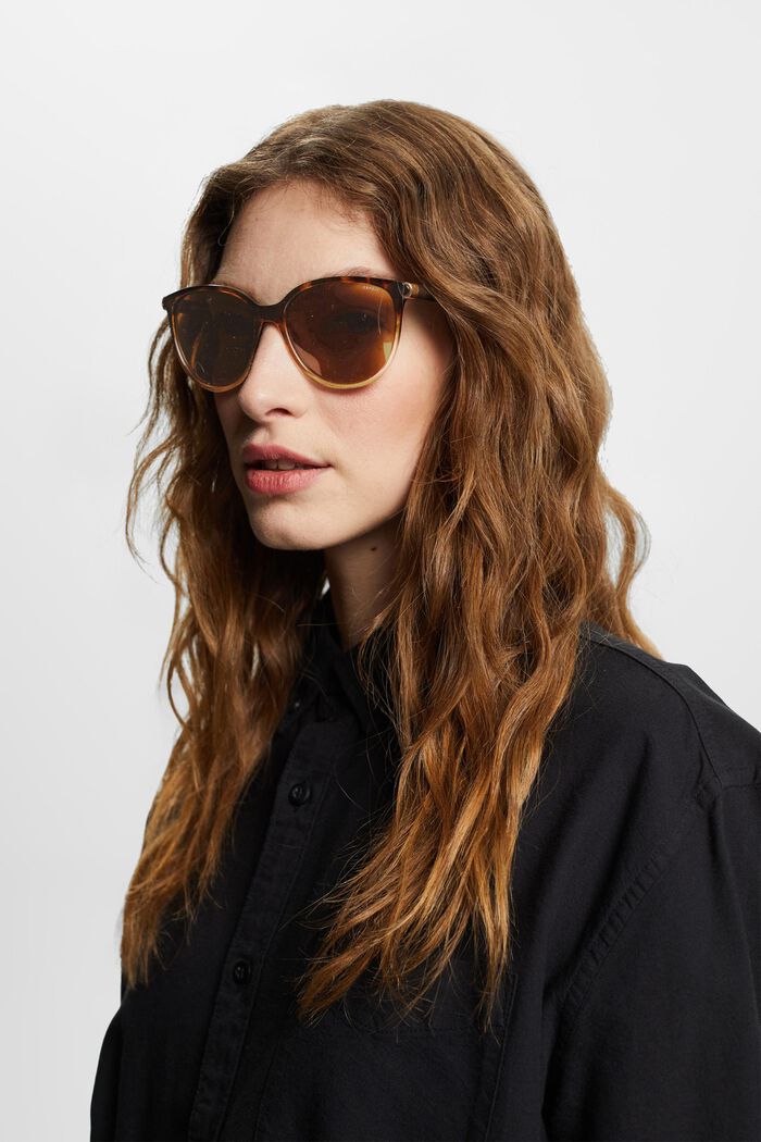 Sunglasses with polarised lenses, HAVANNA, detail image number 4