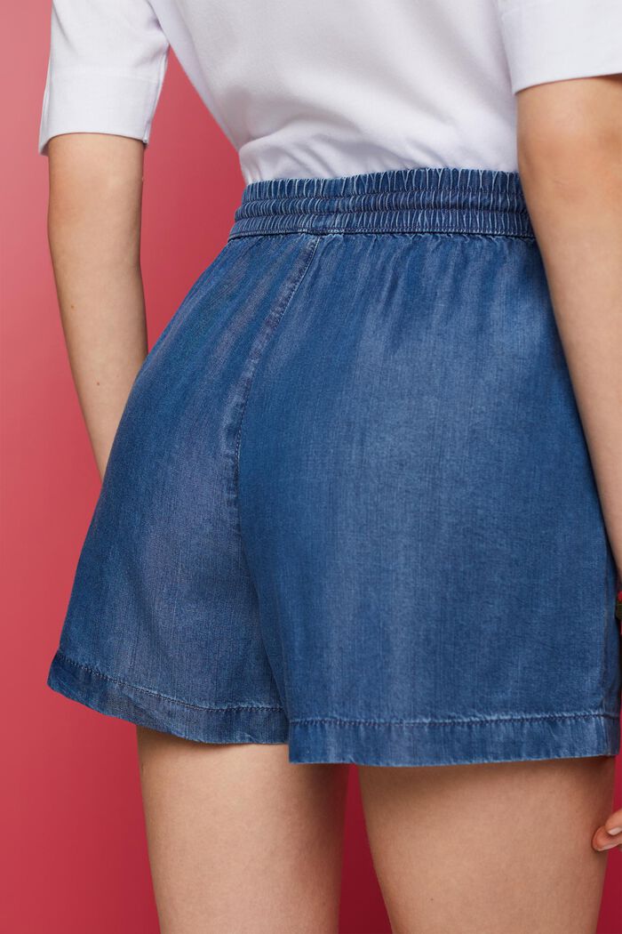 Pull-on jeans shorts, TENCEL™, BLUE MEDIUM WASHED, detail image number 4