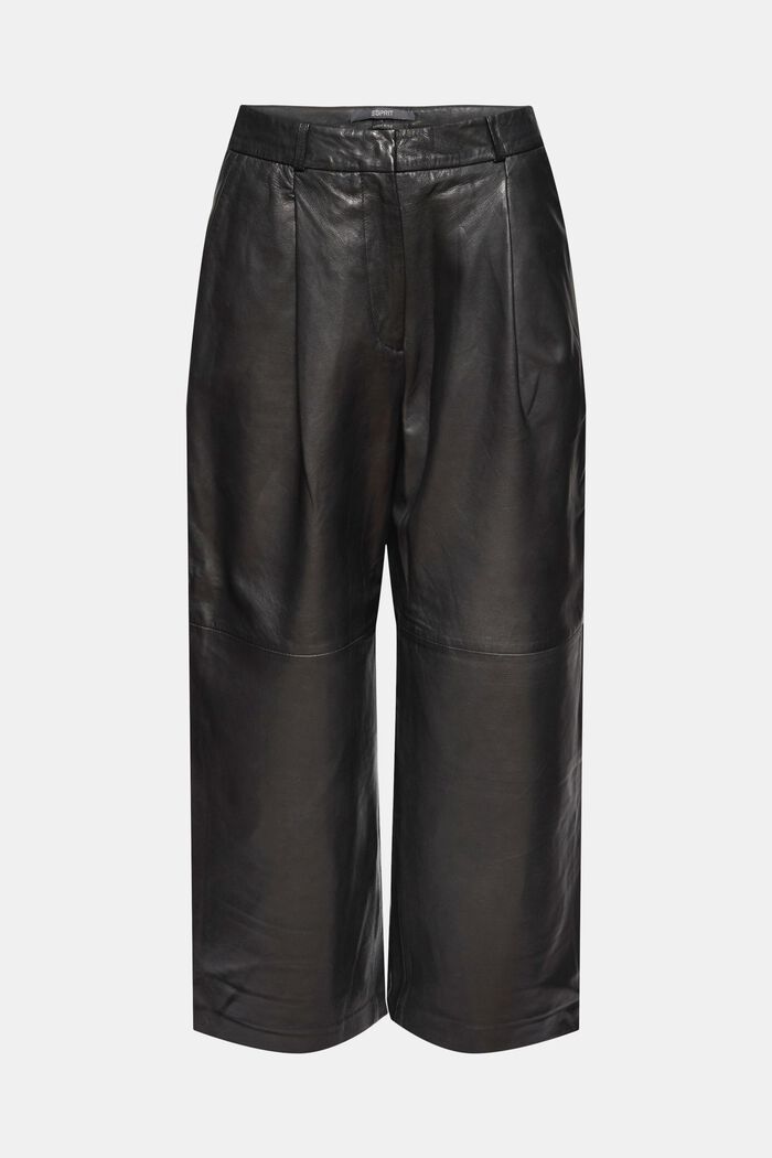 Made of leather: culottes with a high waistband