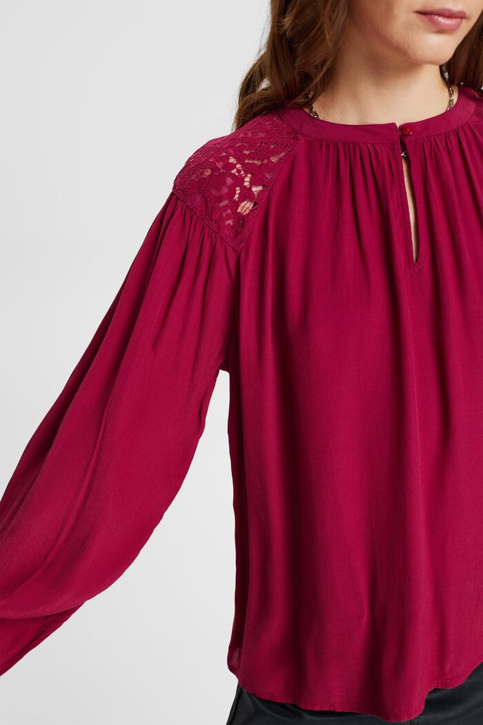 Blouse with lace detail, CHERRY RED, detail image number 4
