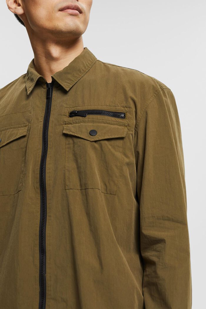 Lightweight shirt jacket with a zip