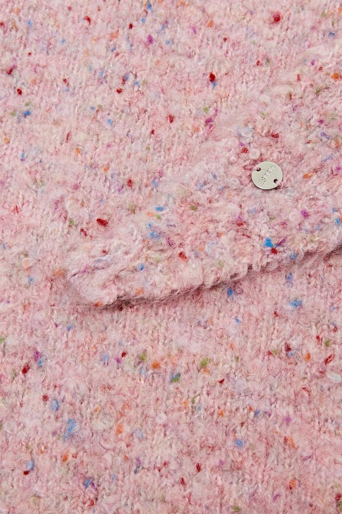 Bouclé Triangle Scarf, OLD PINK, detail image number 1