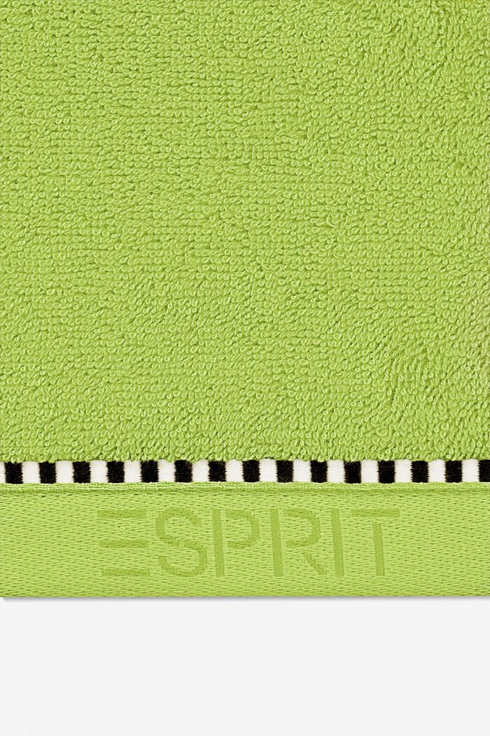 With TENCEL™: terry cloth towel collection, APPLE GREEN, detail image number 1