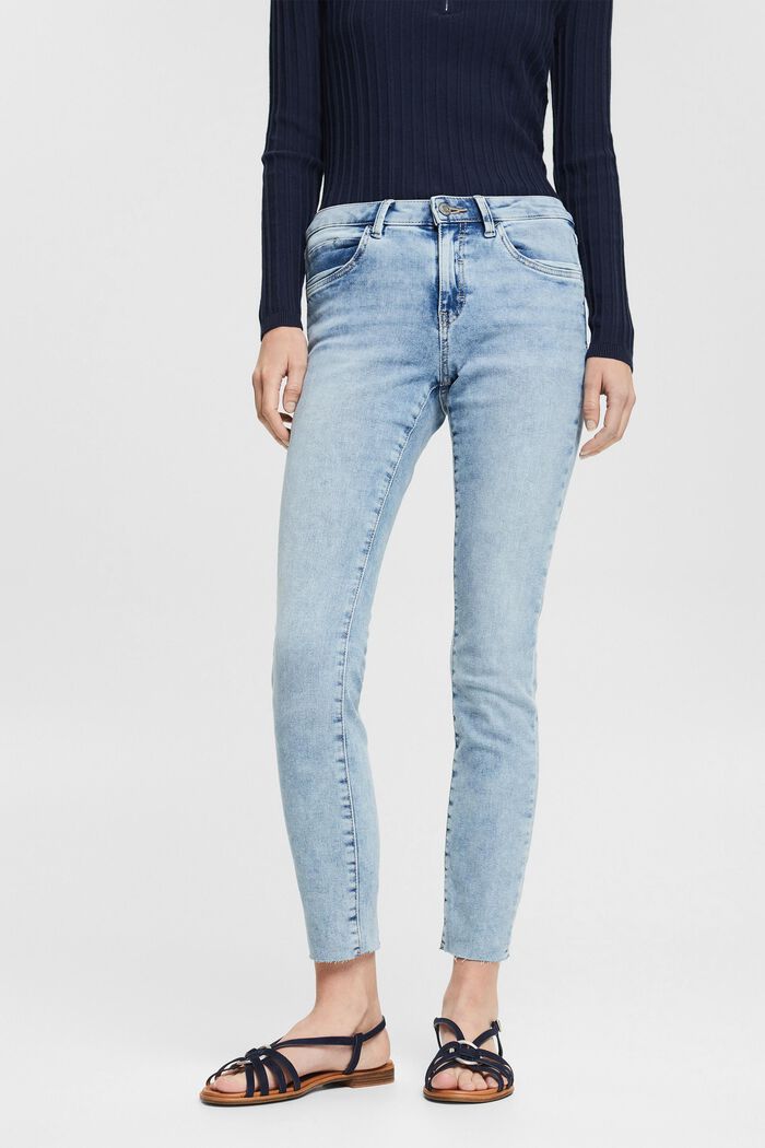 Stretch jeans with unfinished hems
