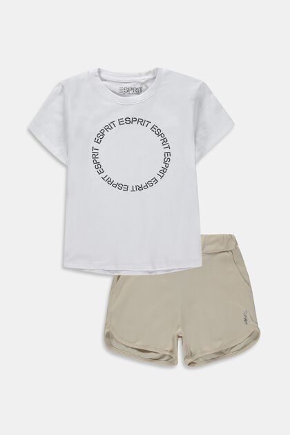 Mixed set: T-shirt and shorts
