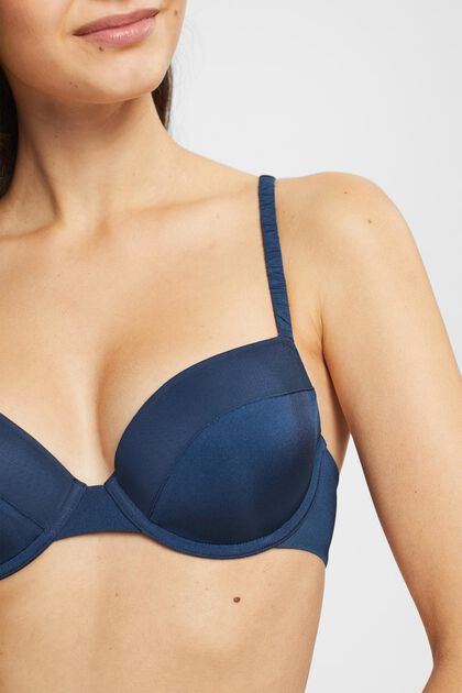 Underwired, padded bra with mesh