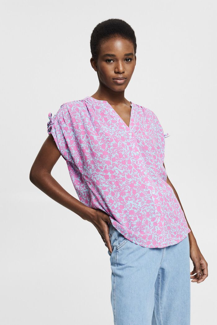 Blouse with a floral pattern, LENZING™ ECOVERO™, LIGHT TURQUOISE, overview