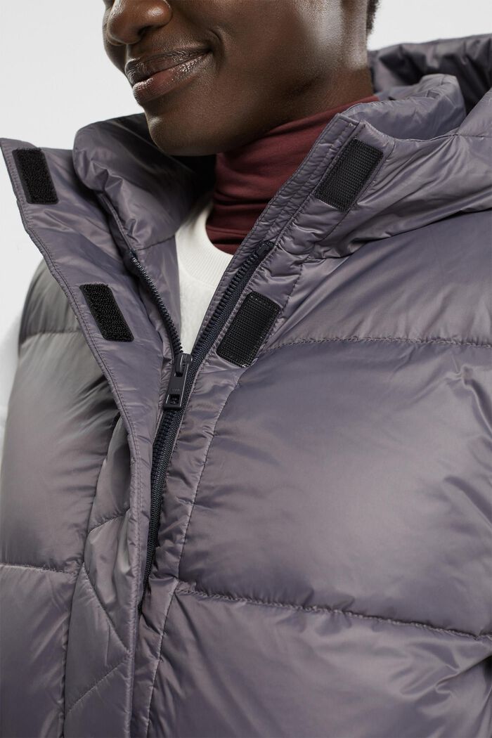 Quilted body warmer with hood, ANTHRACITE, detail image number 2