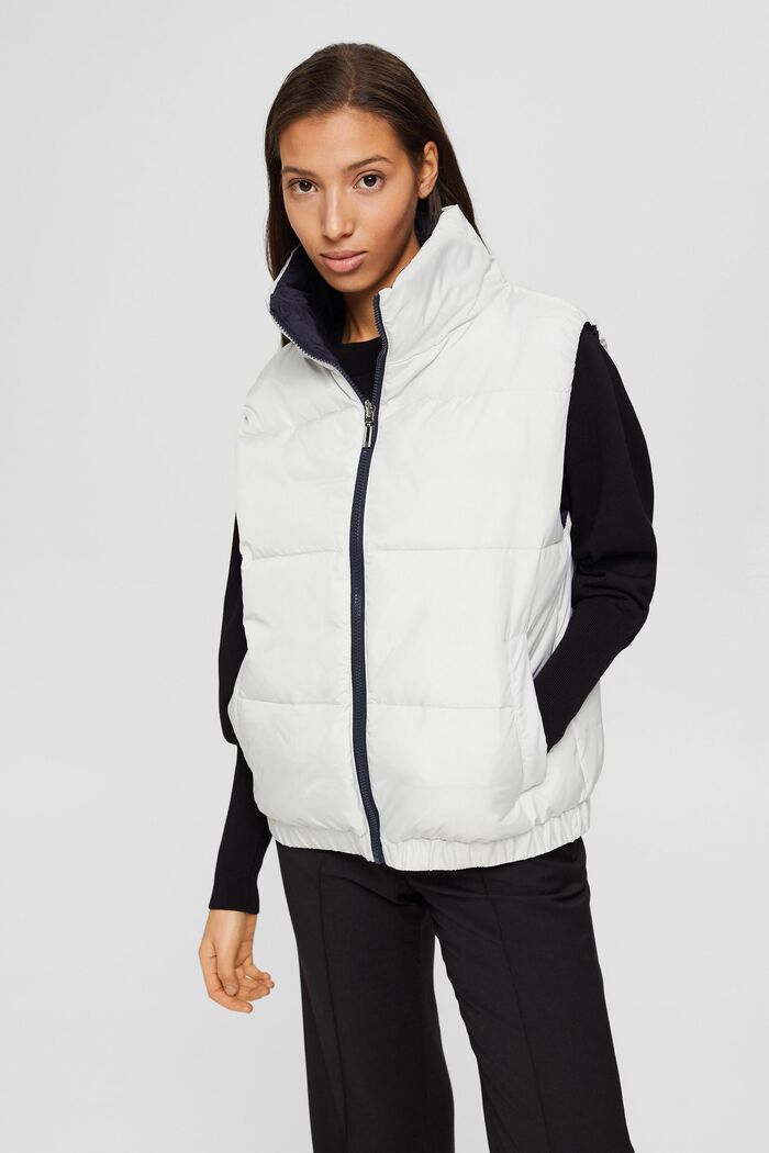 Made of recycled material: reversible, quilted gilet