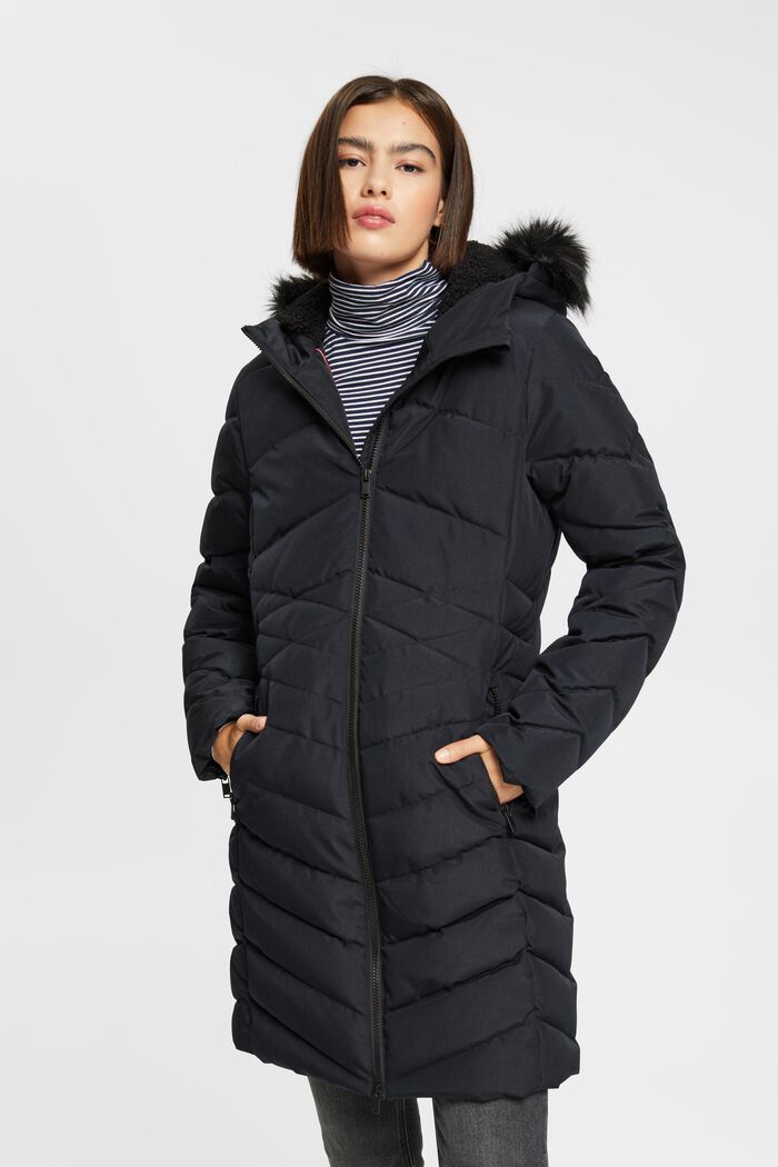 Quilted coat with faux fur hood
