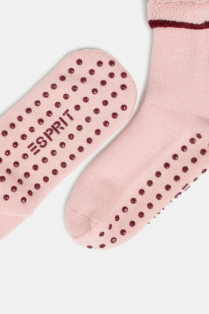 Soft stopper socks with new wool