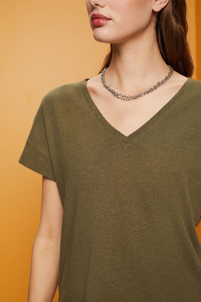Linen blend: V-neck T-shirt, KHAKI GREEN, detail image number 2