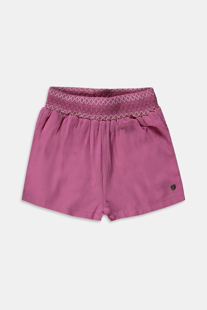 Shorts with a crinkle finish