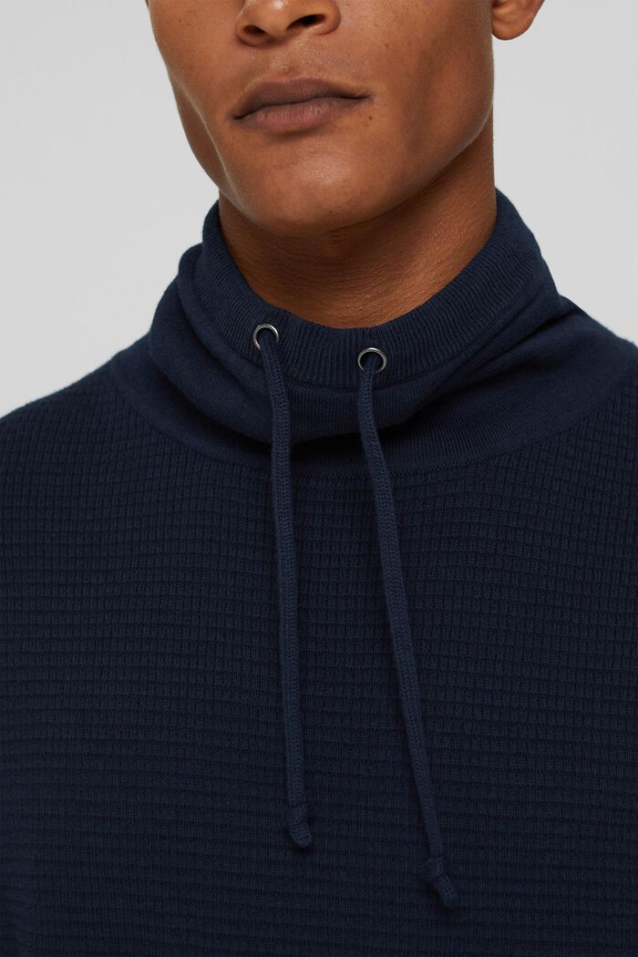 Cashmere blend: jumper with a drawstring collar, NAVY, detail image number 2