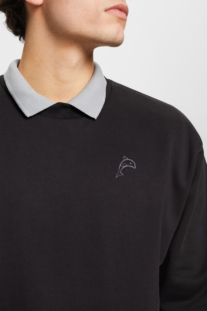 Sweatshirt with small dolphin print, BLACK, detail image number 2