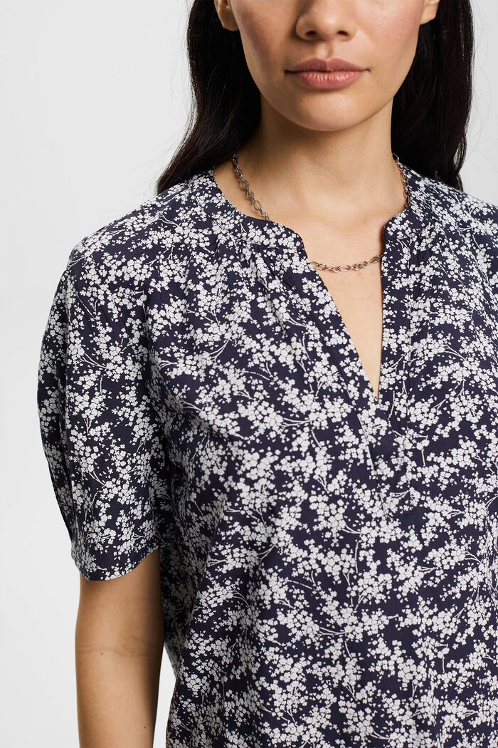 Patterned V-neck blouse, NAVY, detail image number 2