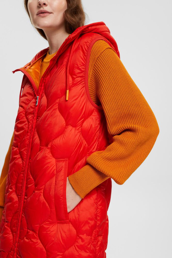 Long quilted body-warmer, ORANGE RED, detail image number 2